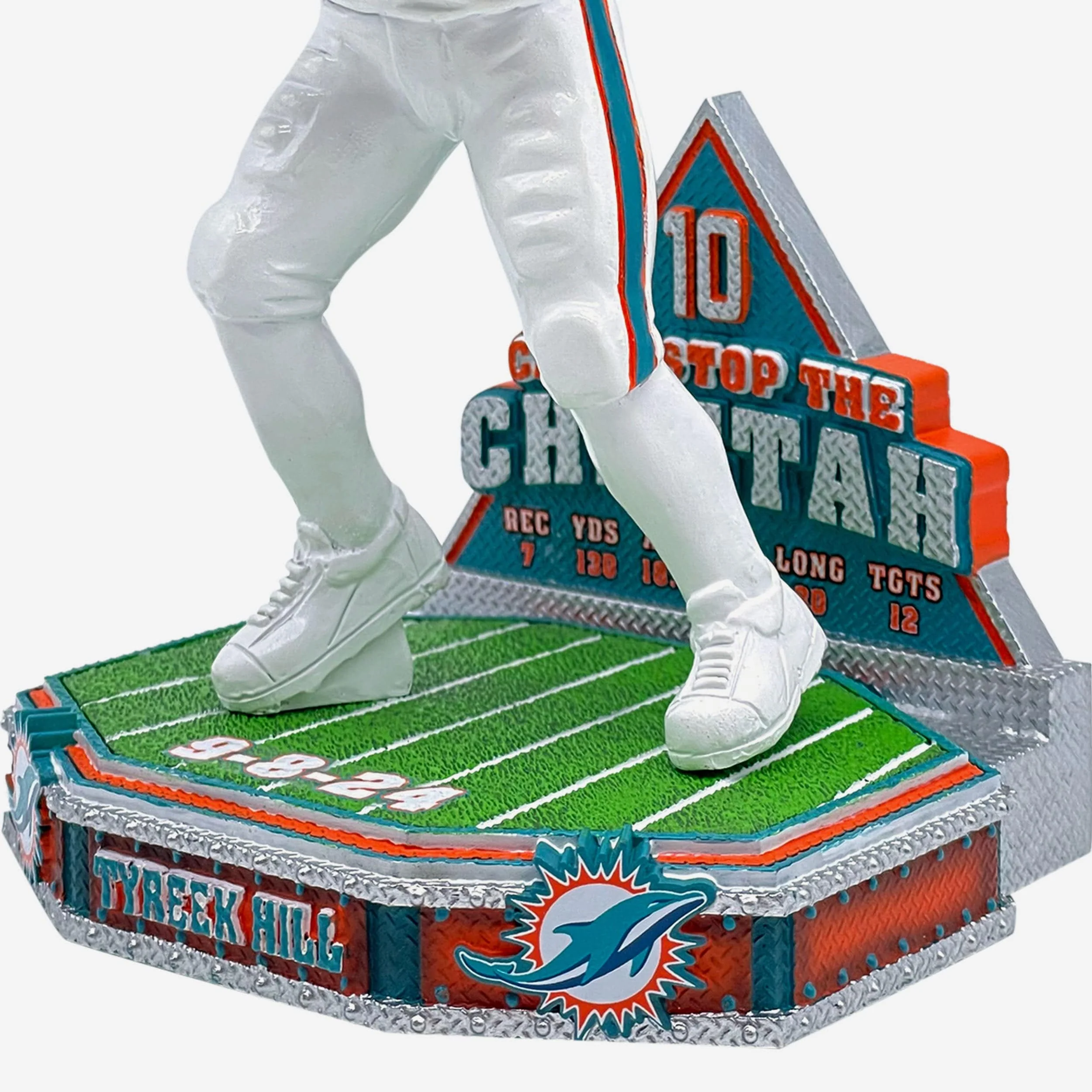 Tyreek Hill Miami Dolphins Gamebreaker Bobblehead - Image 3
