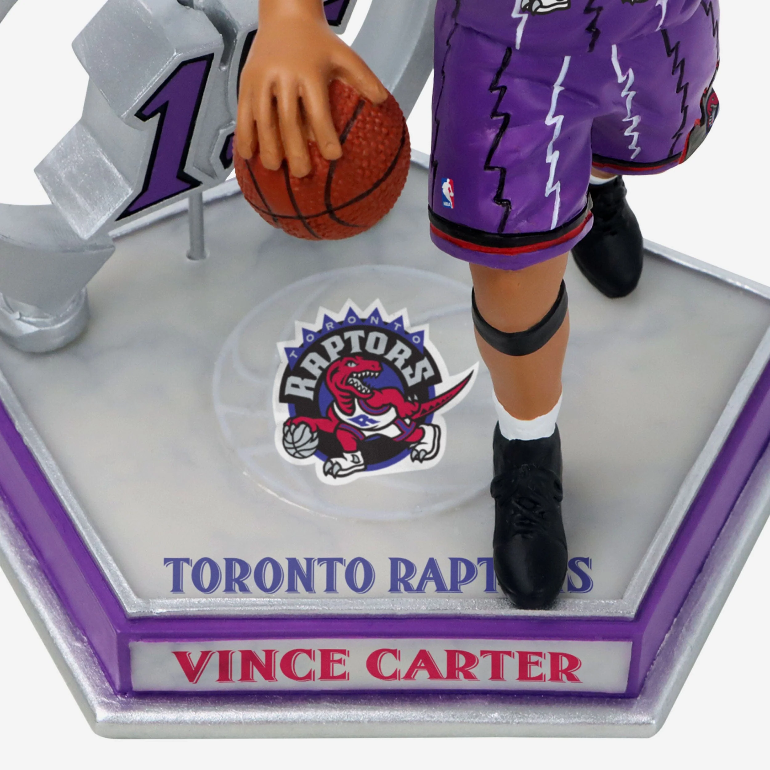 Vince Carter Toronto Raptors Legendary Number 15 Bobblehead - Image 3